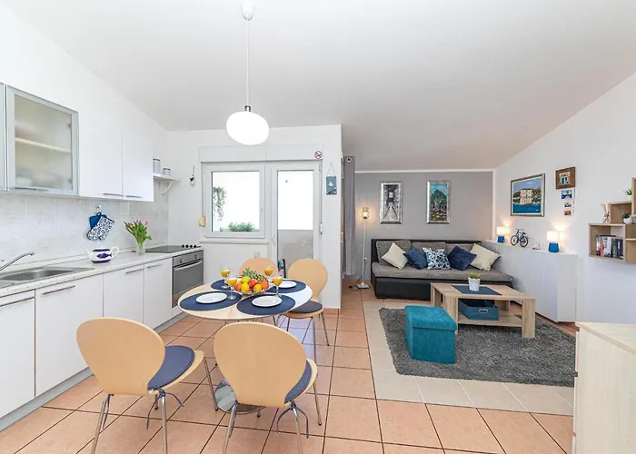 Glavica Apartment Trogir